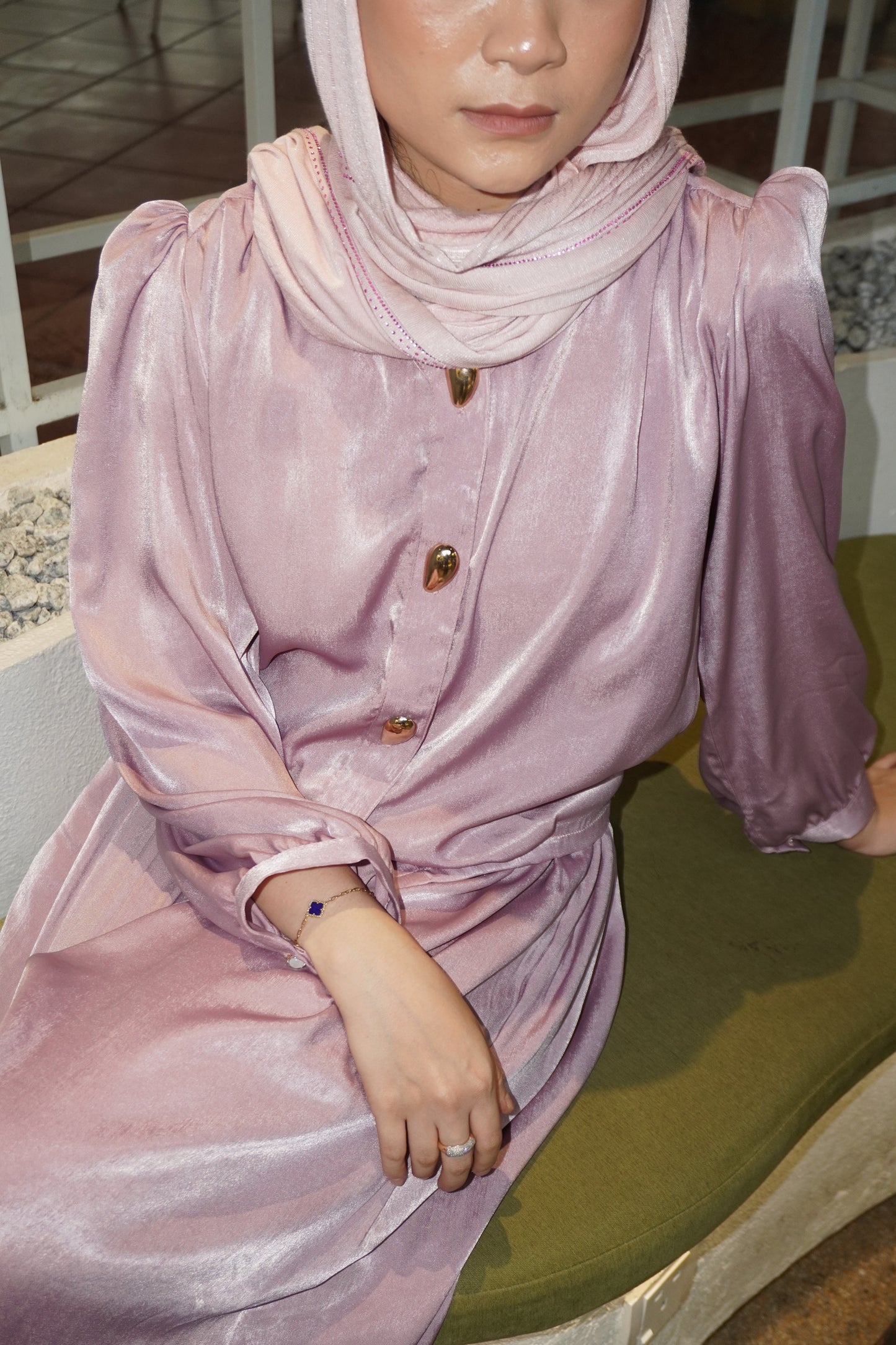 Baju Langkah Bayu Ungu