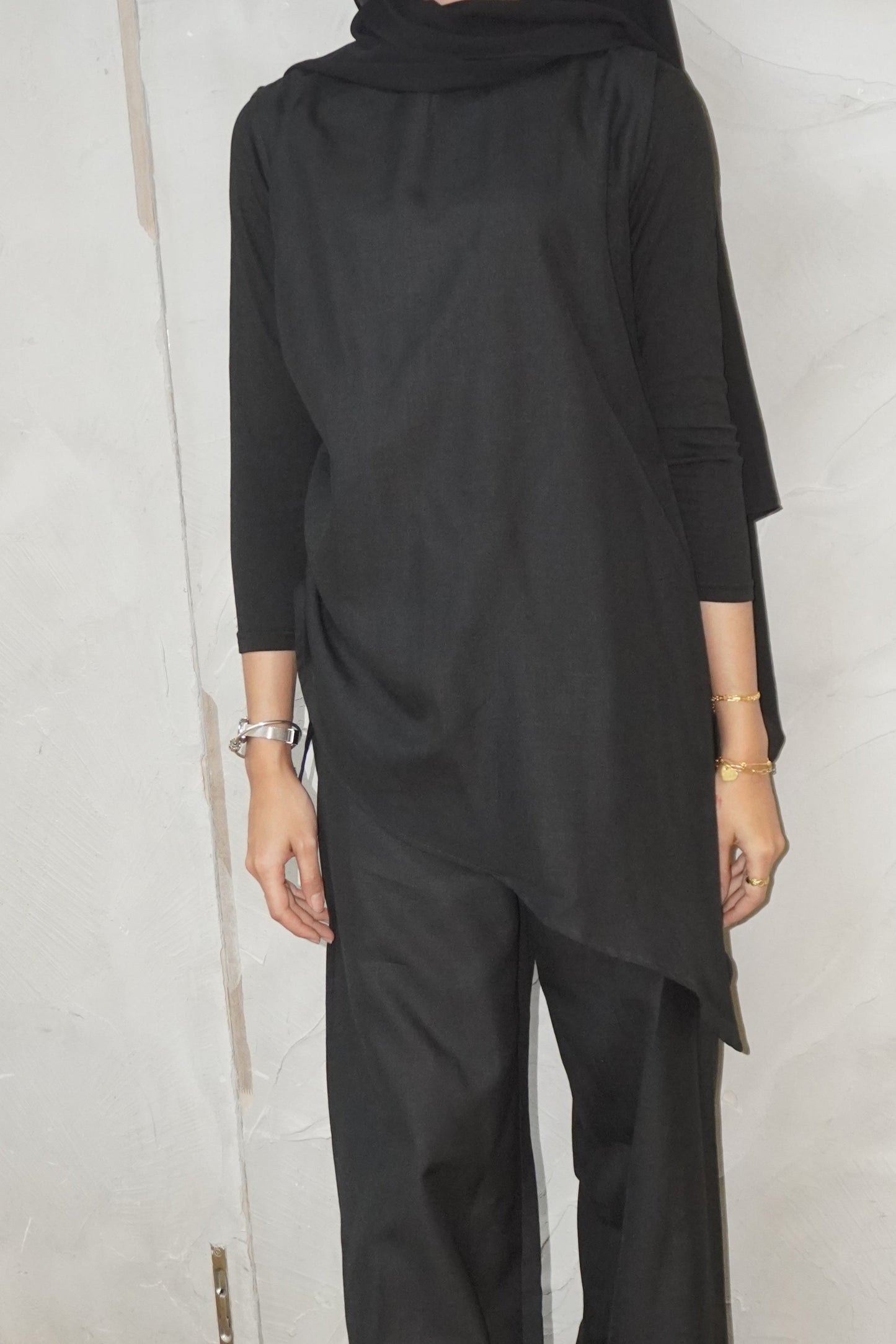 Santun Linen Hitam Set