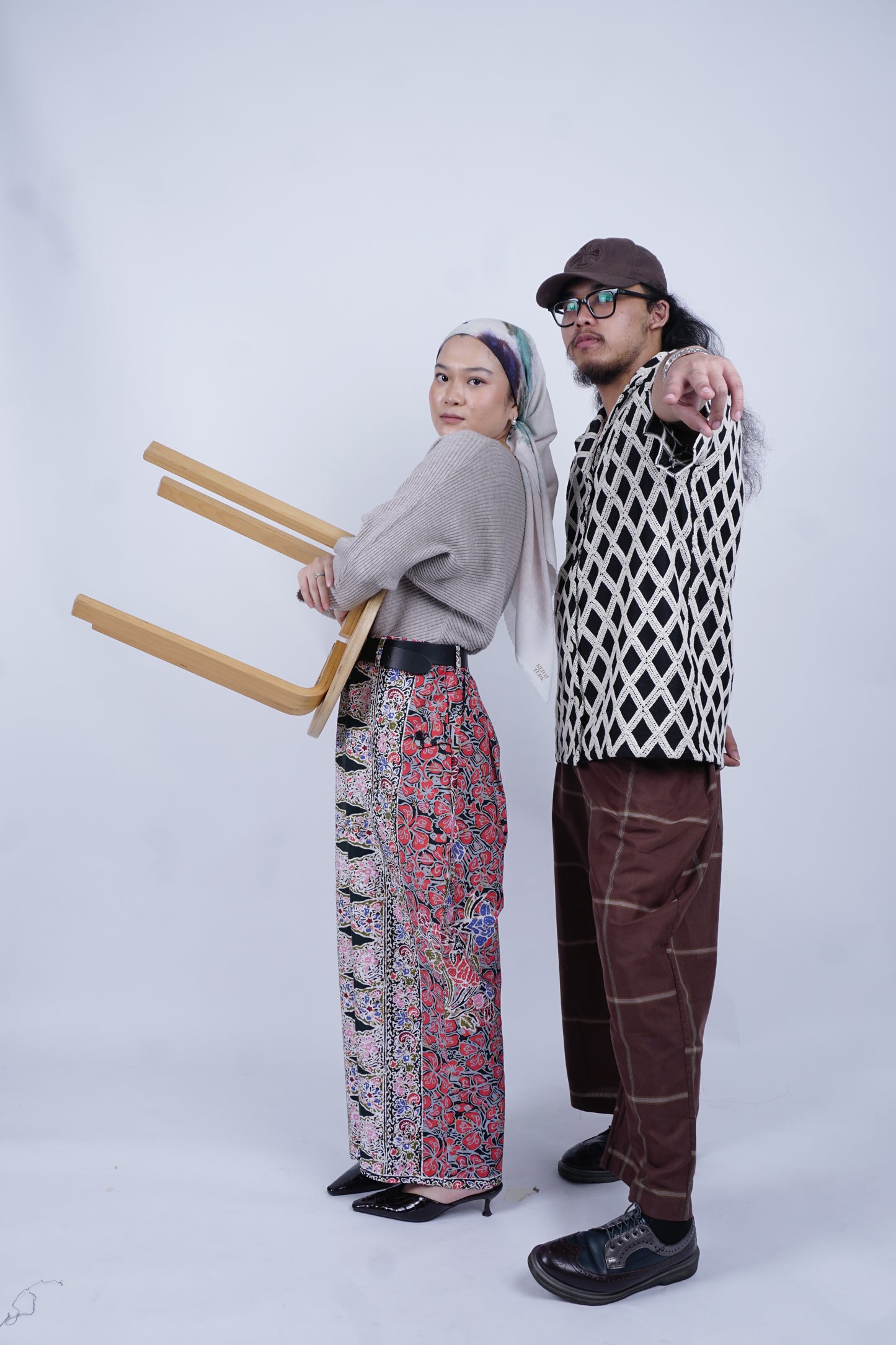 D'SLUAR Garis Besar Coklat