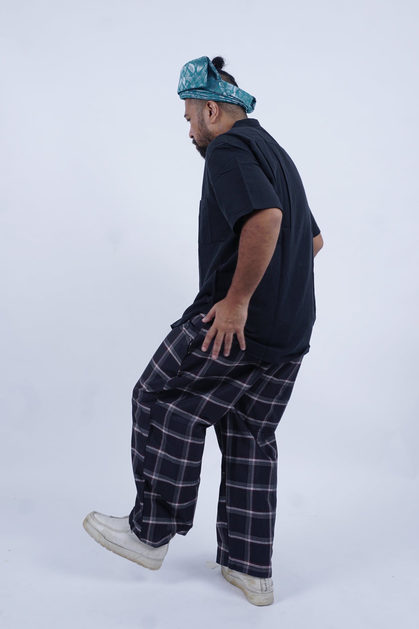 D'SLUAR Garis Sederhana Hitam/Merah