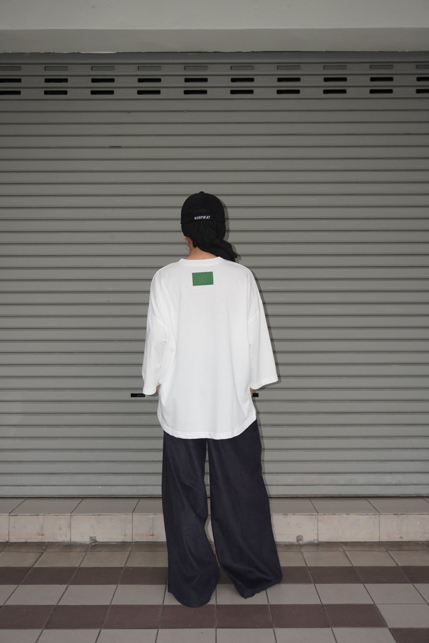 (Bukan T) Basahan: Putih