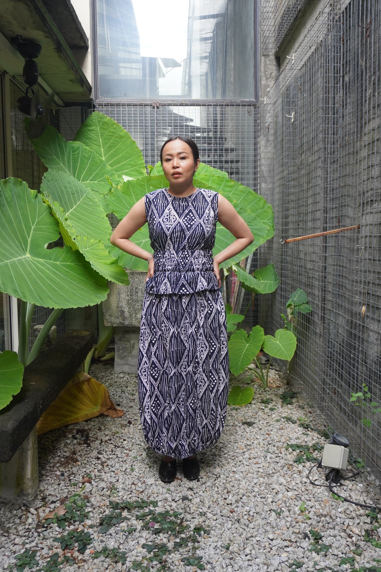 Baju Chop Biru Gelap