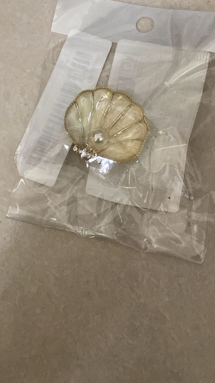 Kerongsang Pearl