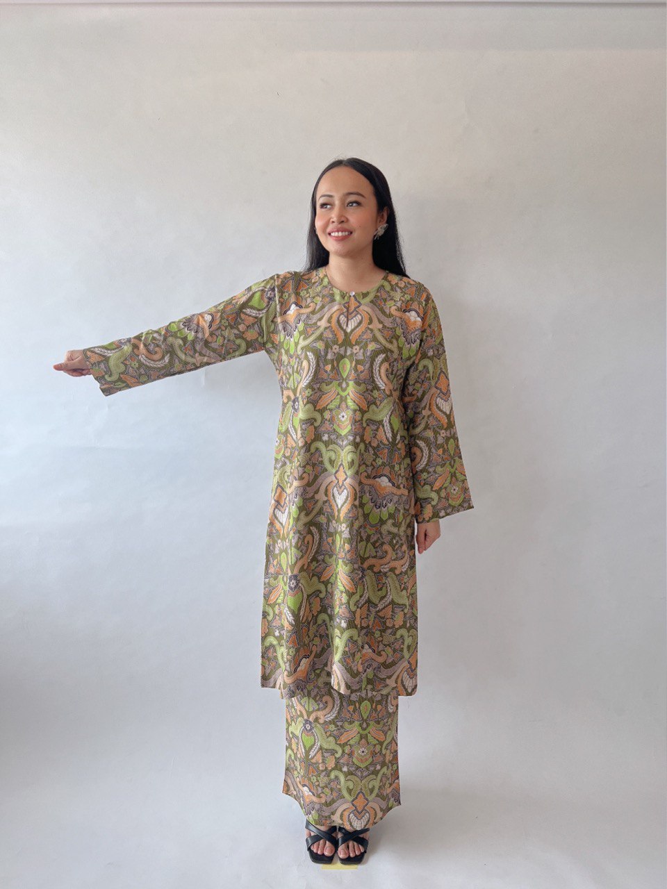 Baju Kurung Batik Nusantara Madu