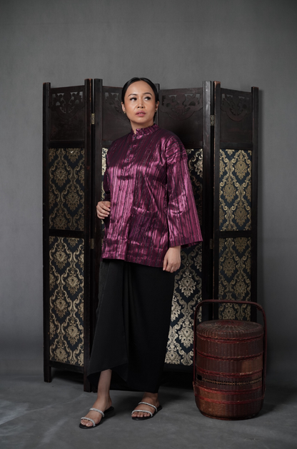Getaran Baju Garis Jambu