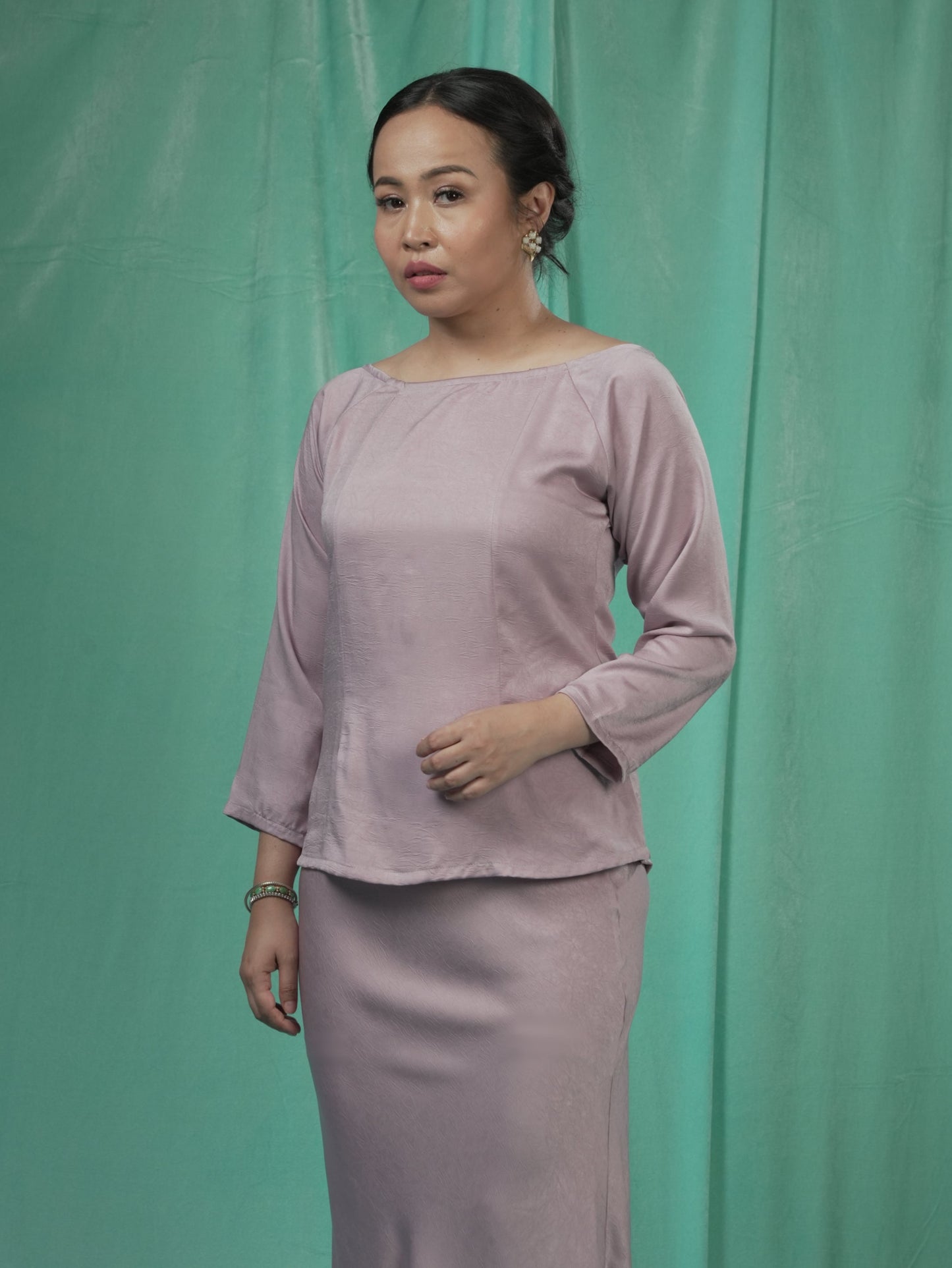 Baju Lengkung Set Ungu