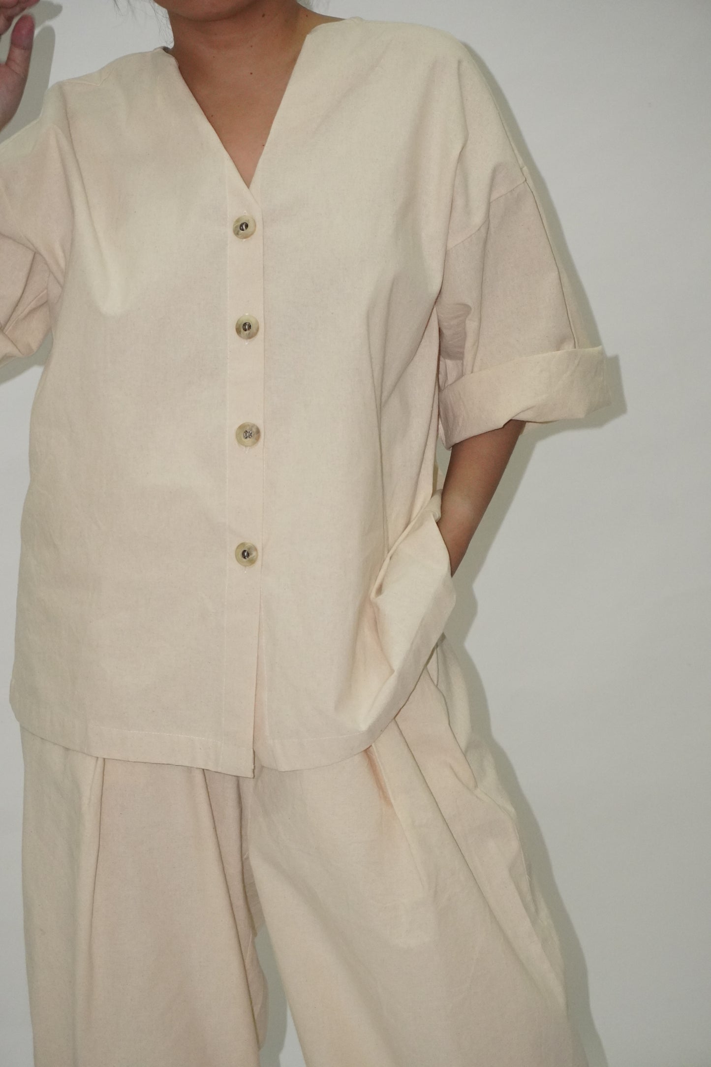 Baju Norma Beige TIGA-9