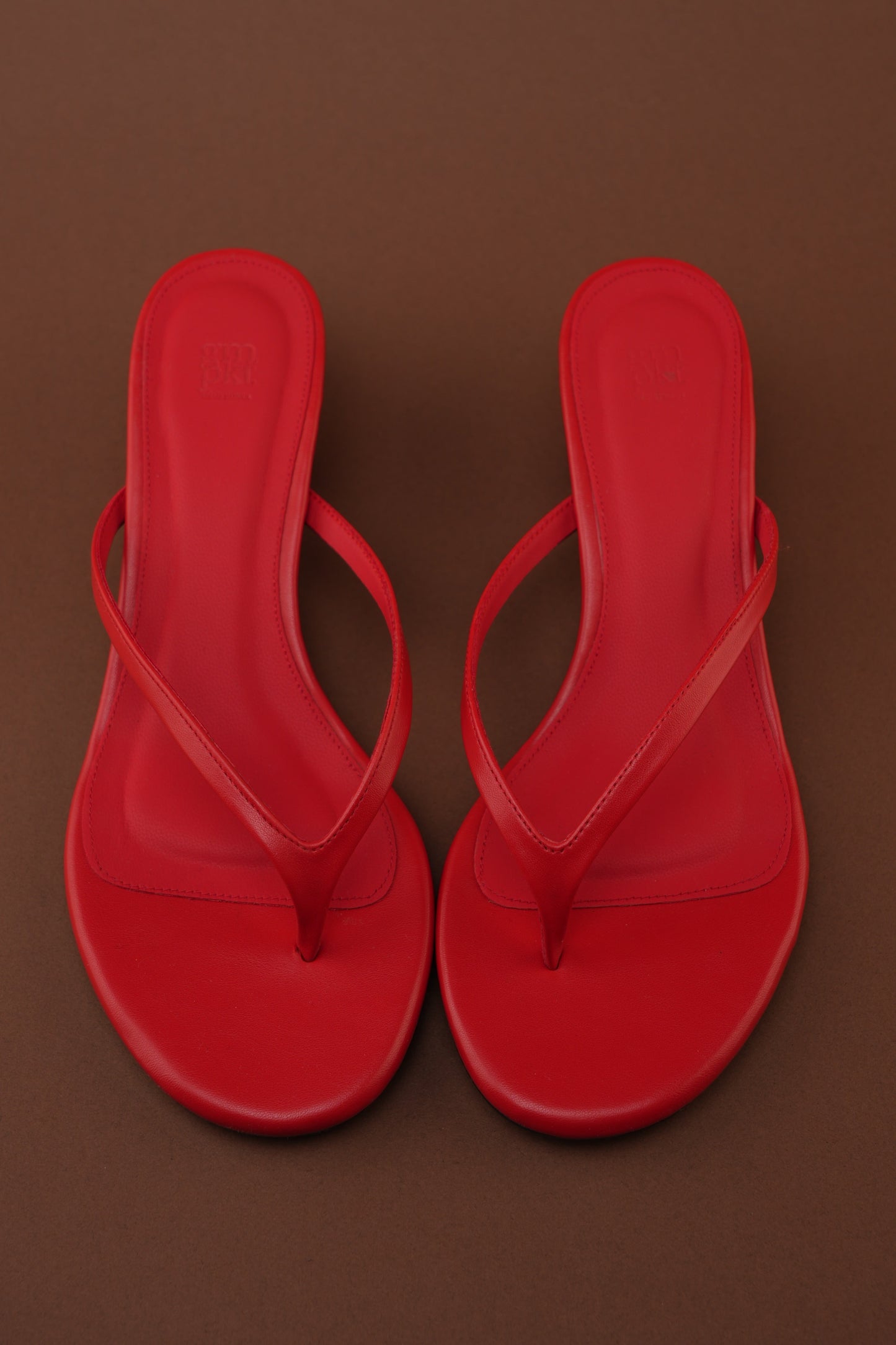 Kasut Rindu Merah