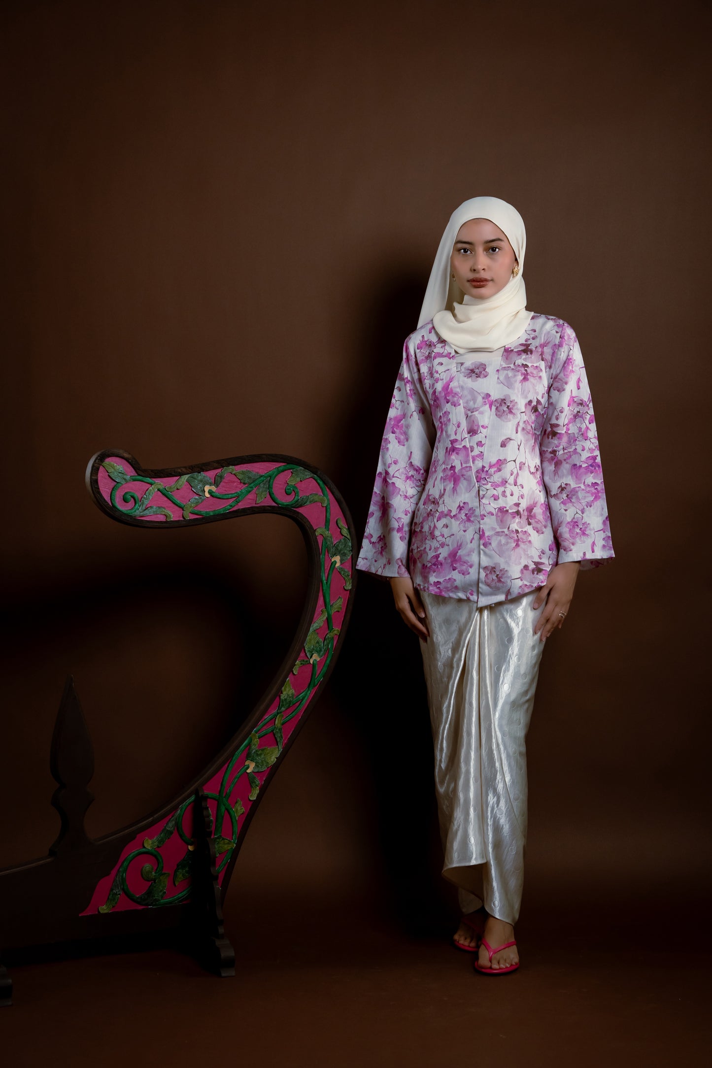 Kain Ikat Rindu Polka Putih