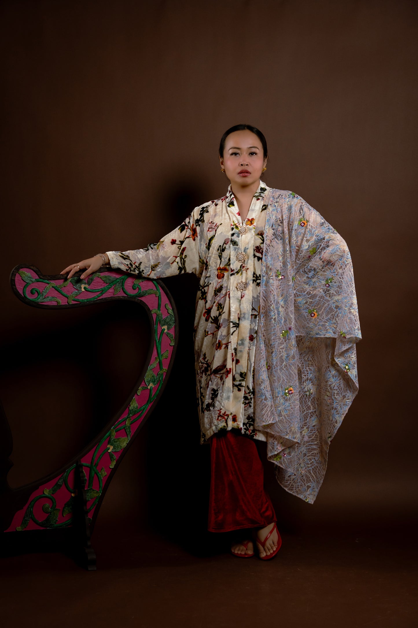 Kebaya Rindu Menawan Jiwa Set Krim Merah