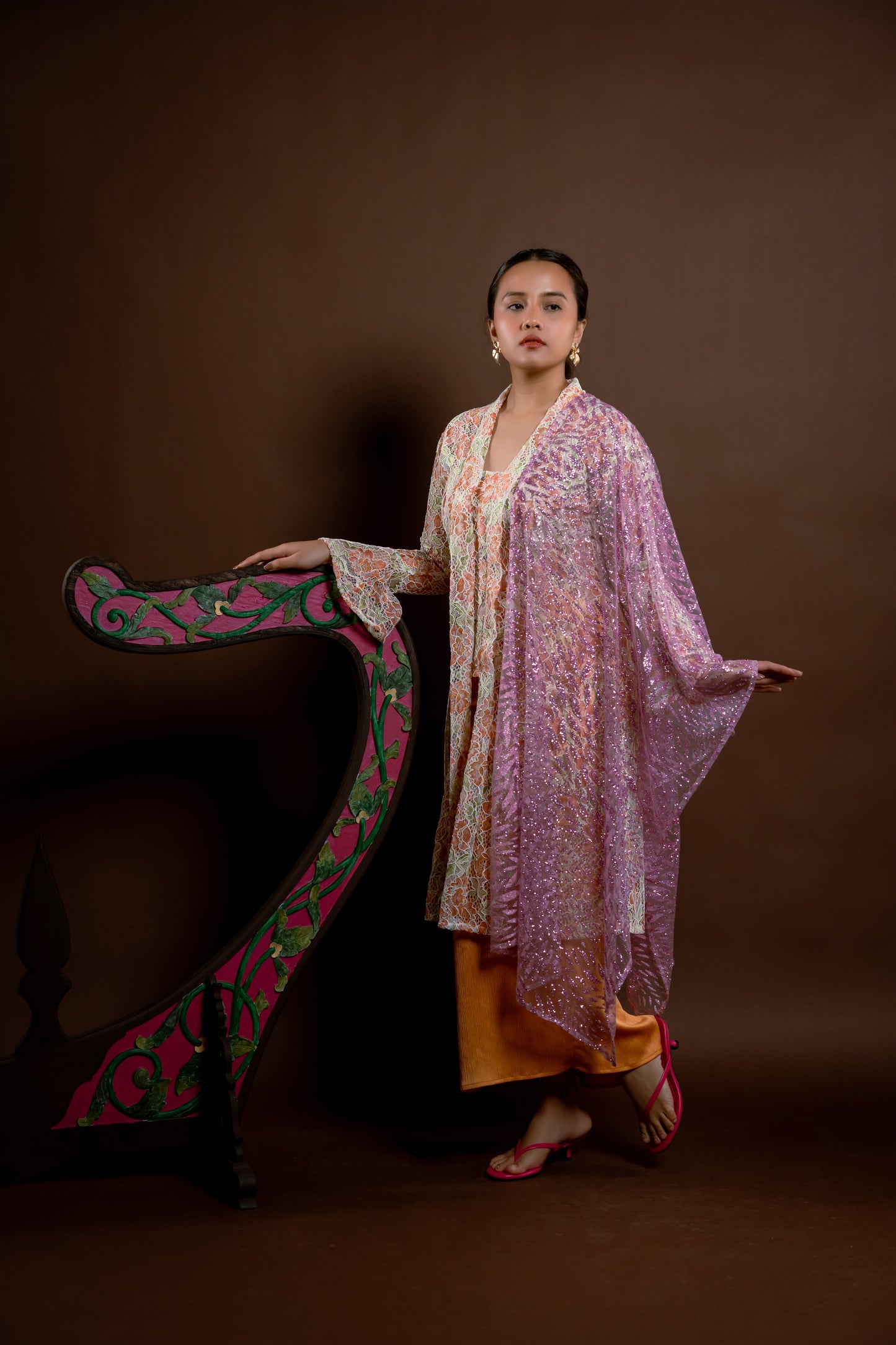 Kebaya Rindu Set Membara Bunga Oren