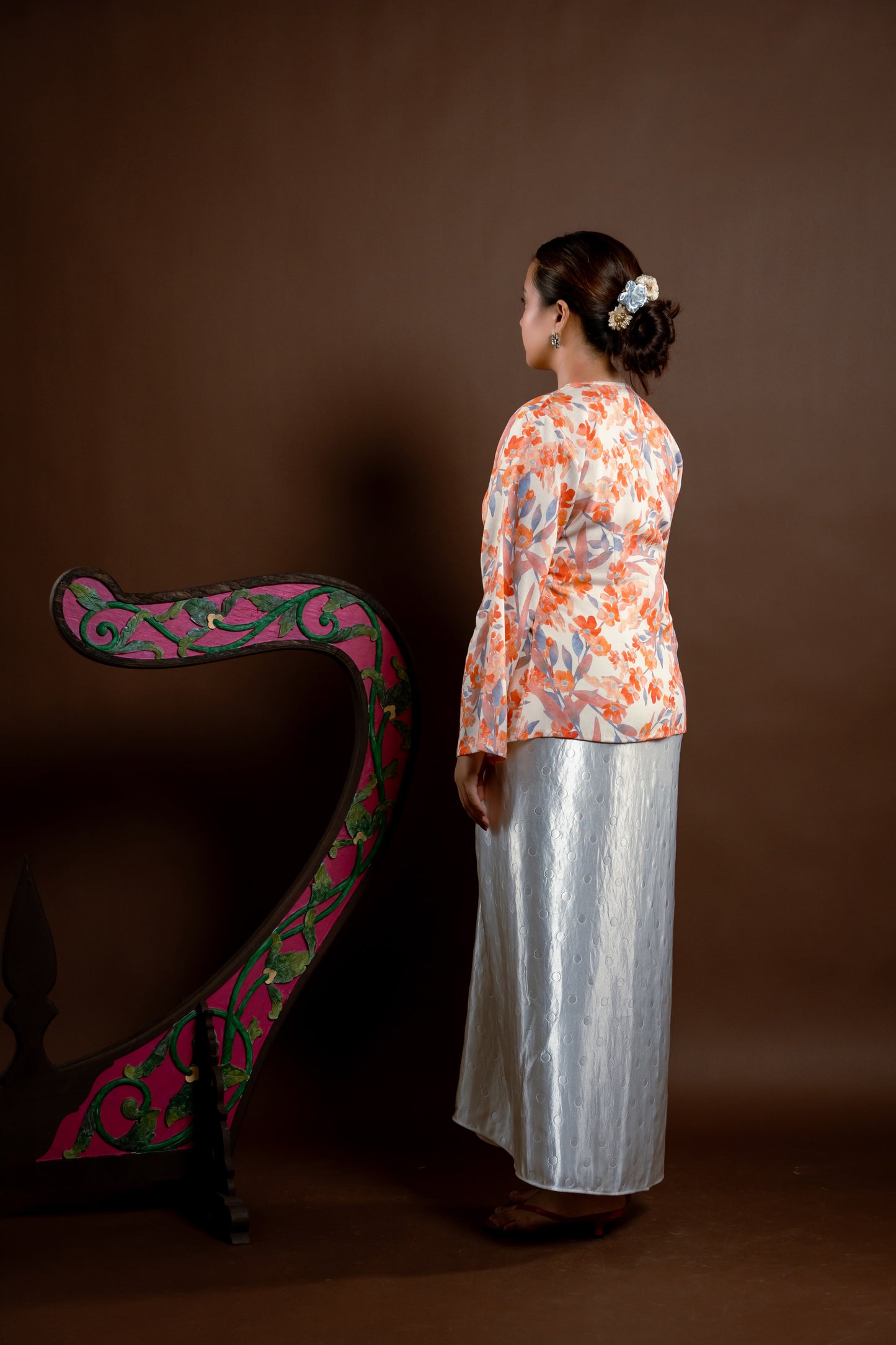 Kebaya Rindu Manja Bunga Oren