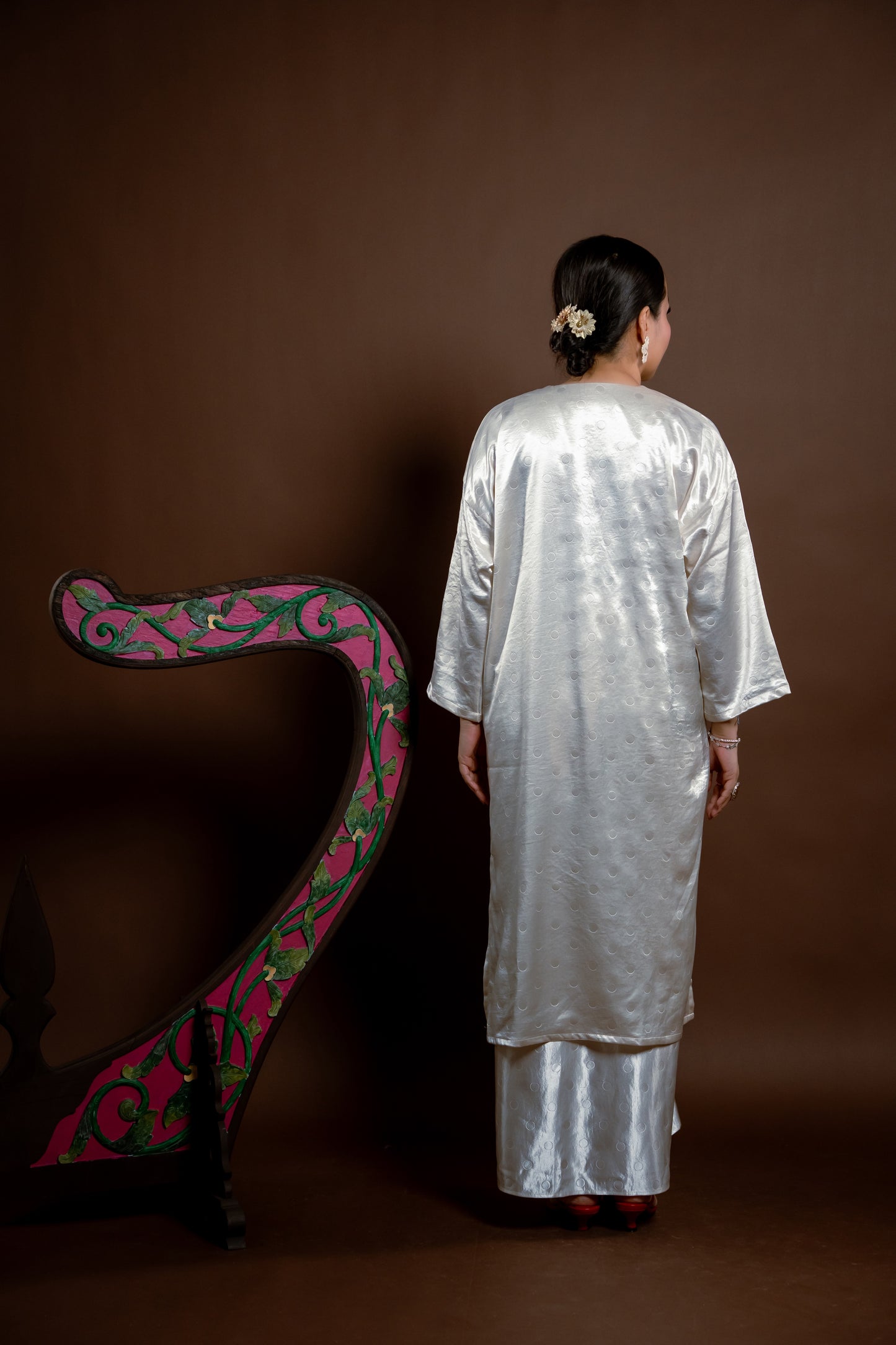Baju Kurung Rindu Dara Polka Putih