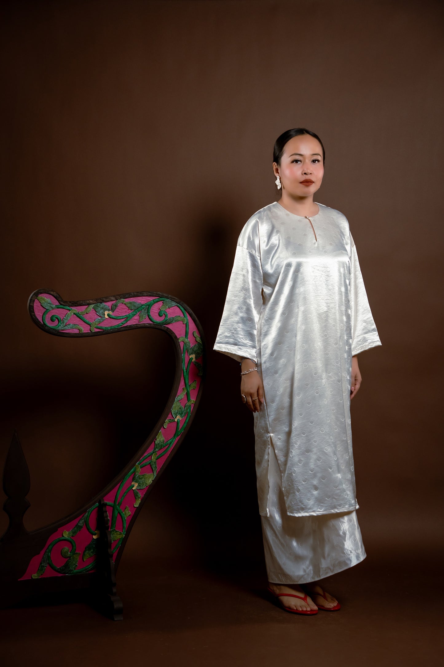 Baju Kurung Rindu Dara Polka Putih