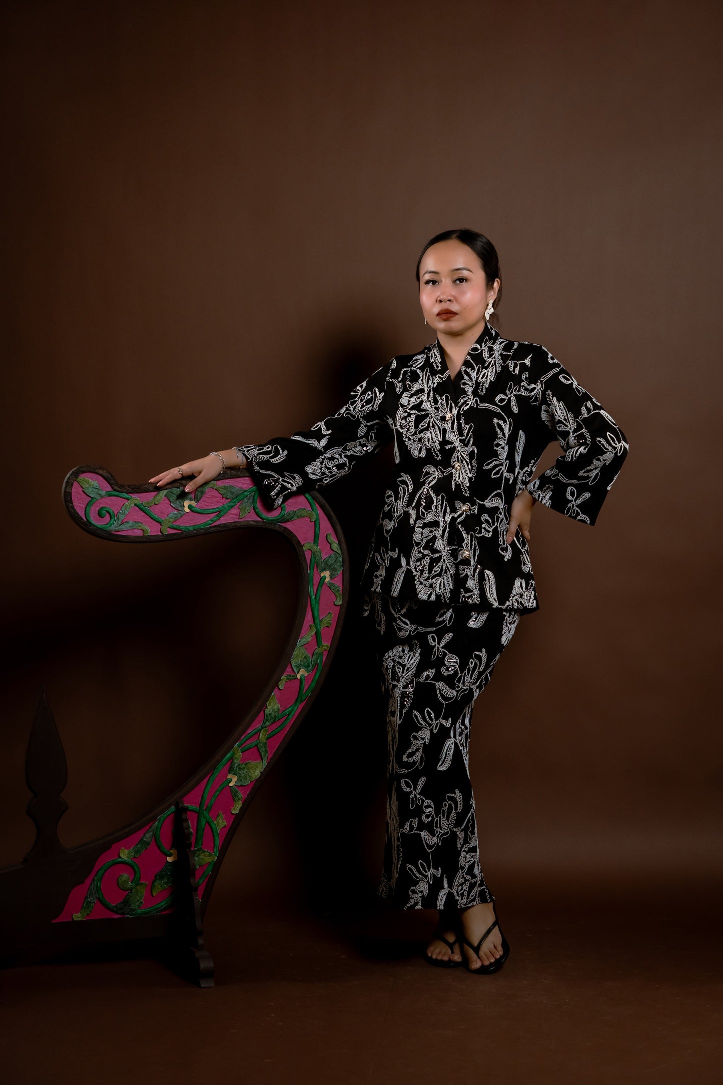 Kurung Rindu Set Berbisik Hitam