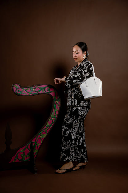 Bag Rindu Gerhana Putih
