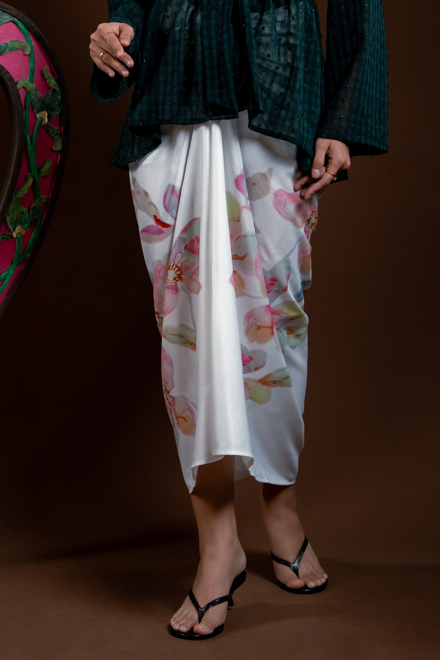 Kain Ikat Rindu Bunga Putih