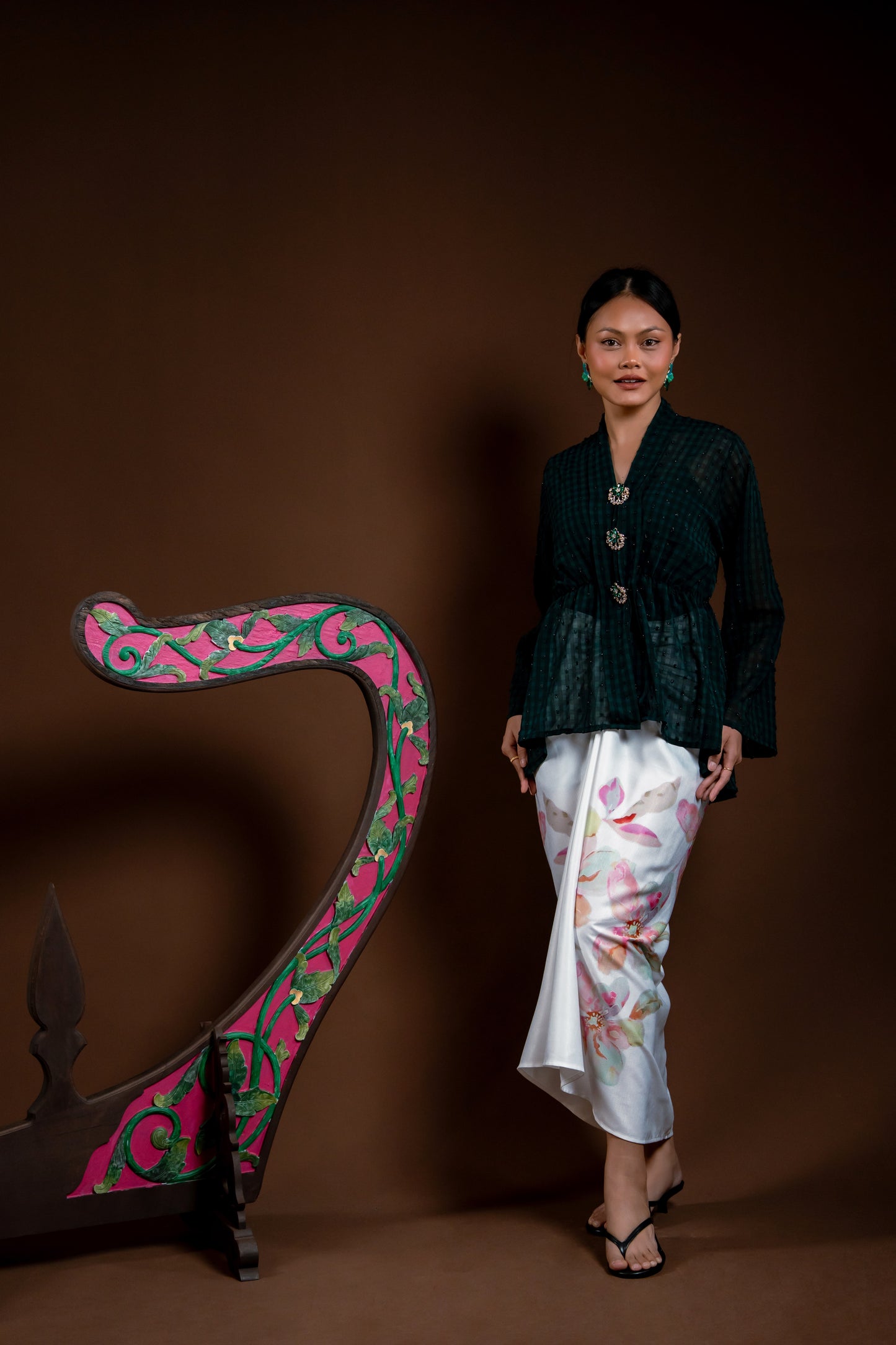 Kain Ikat Rindu Bunga Putih