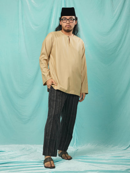 Baju Belanga Perang