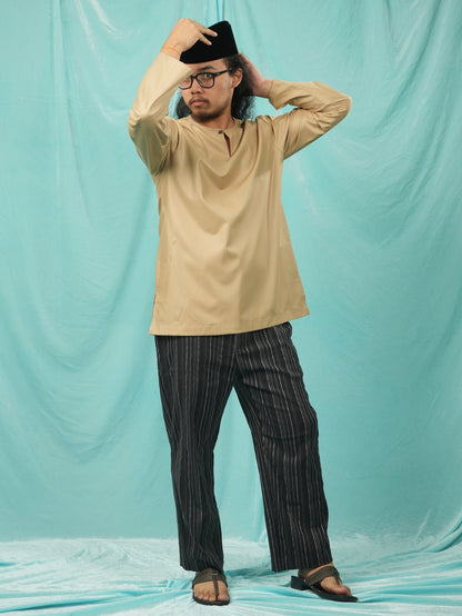 Baju Belanga Perang