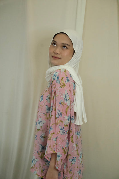 Baju Kesana Kesini in Wira