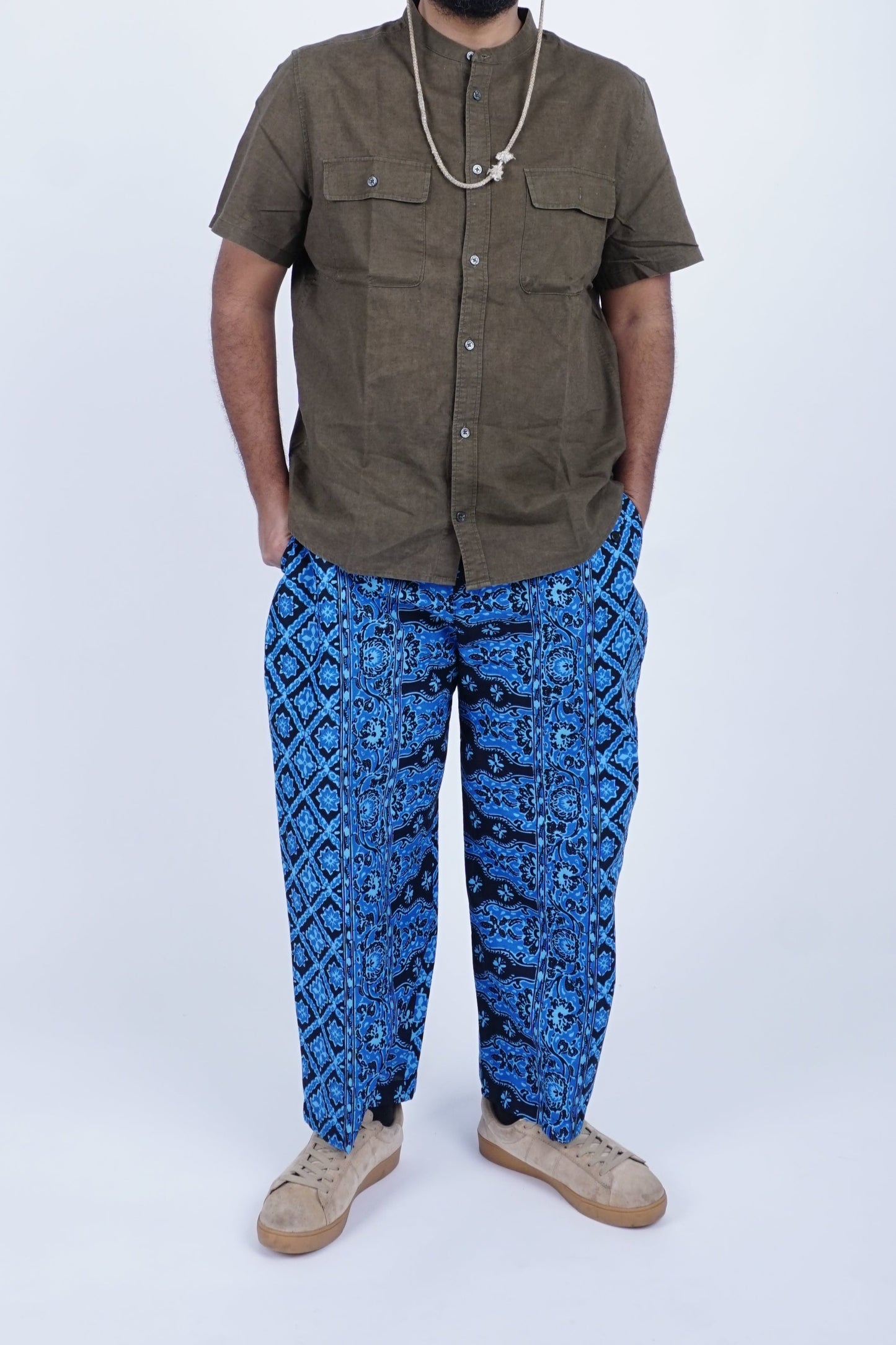 D'SLUAR Batik Bunga Biru/Hitam