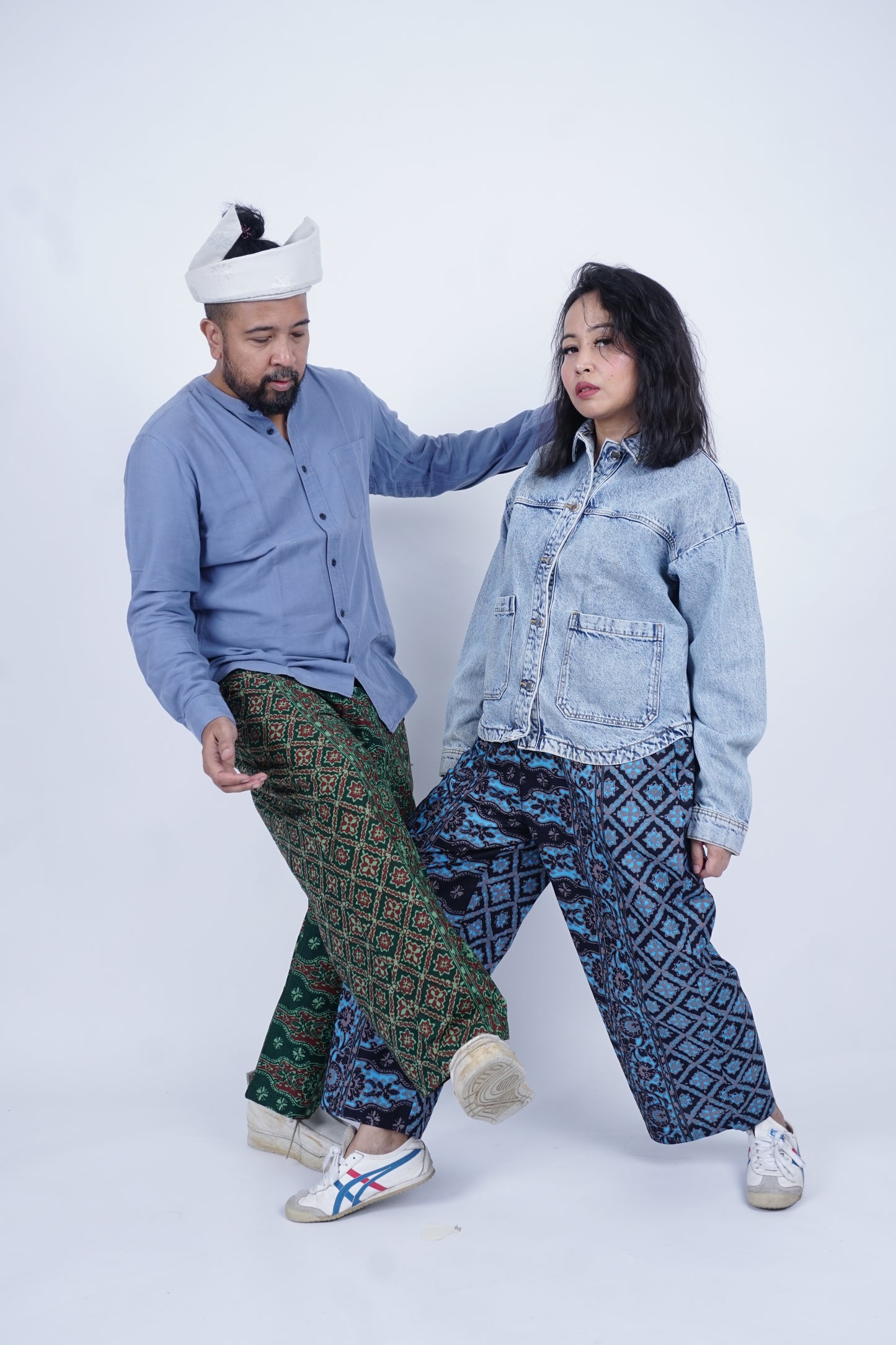 D'SLUAR Batik Bunga Biru/Kelabu