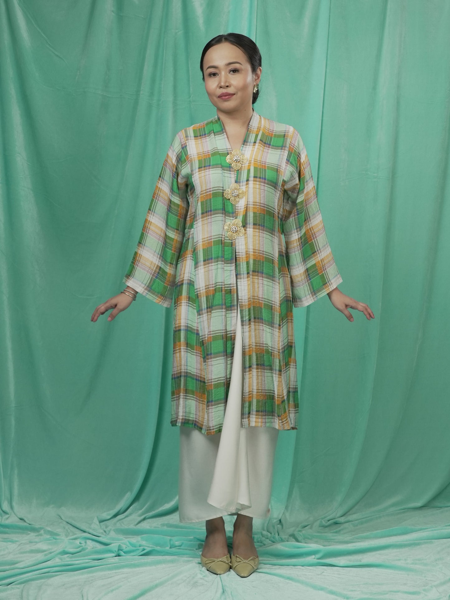 Kebaya Lampai Kembang Hijau