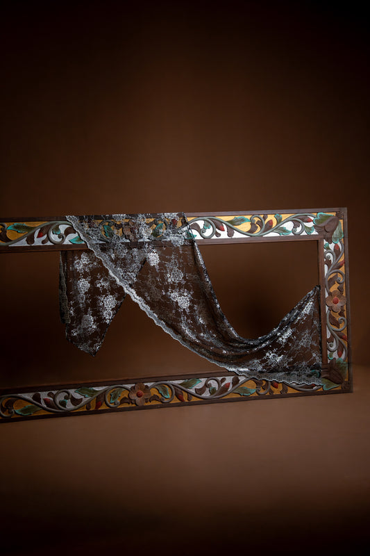 Selendang Rindu Lace Hitam Perak Terang