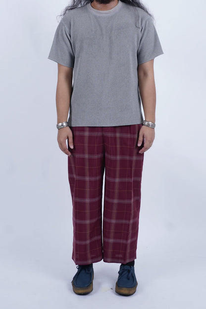 D'SLUAR Garis Sederhana Merah Marun