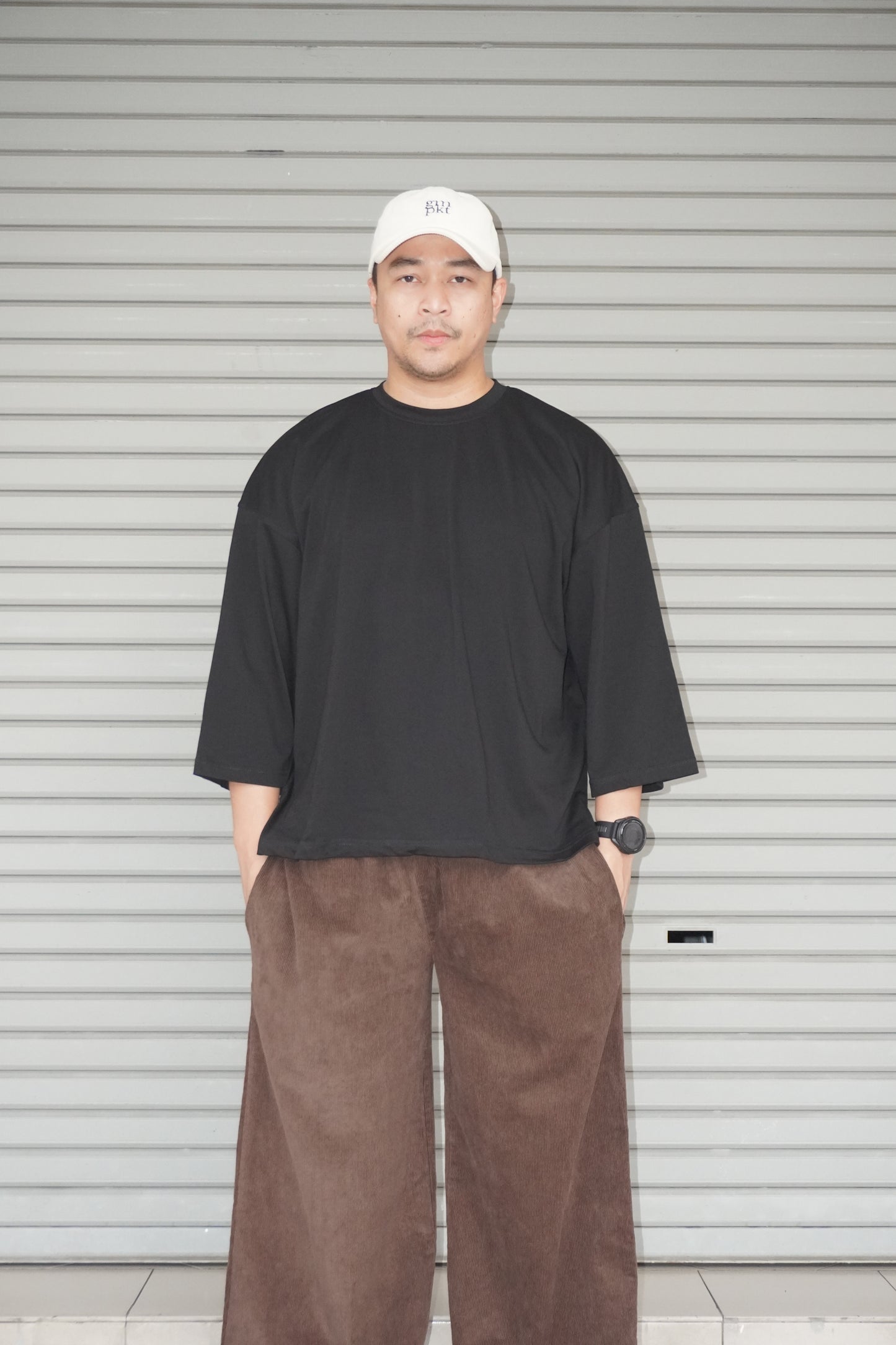 (Bukan T) Basahan: Hitam