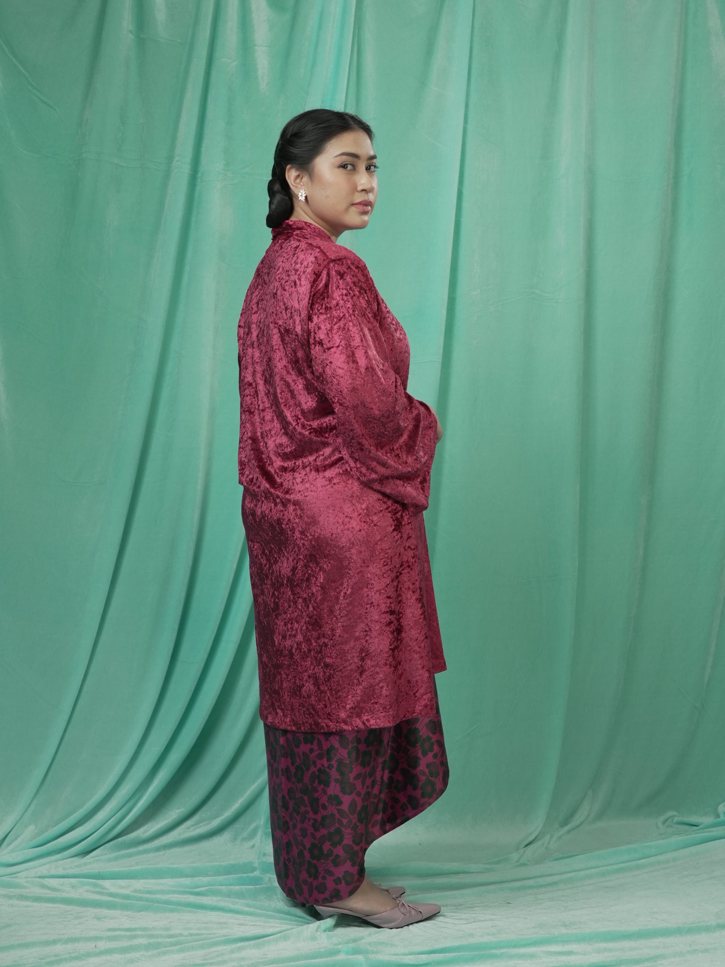 Kebaya Balada Jambu