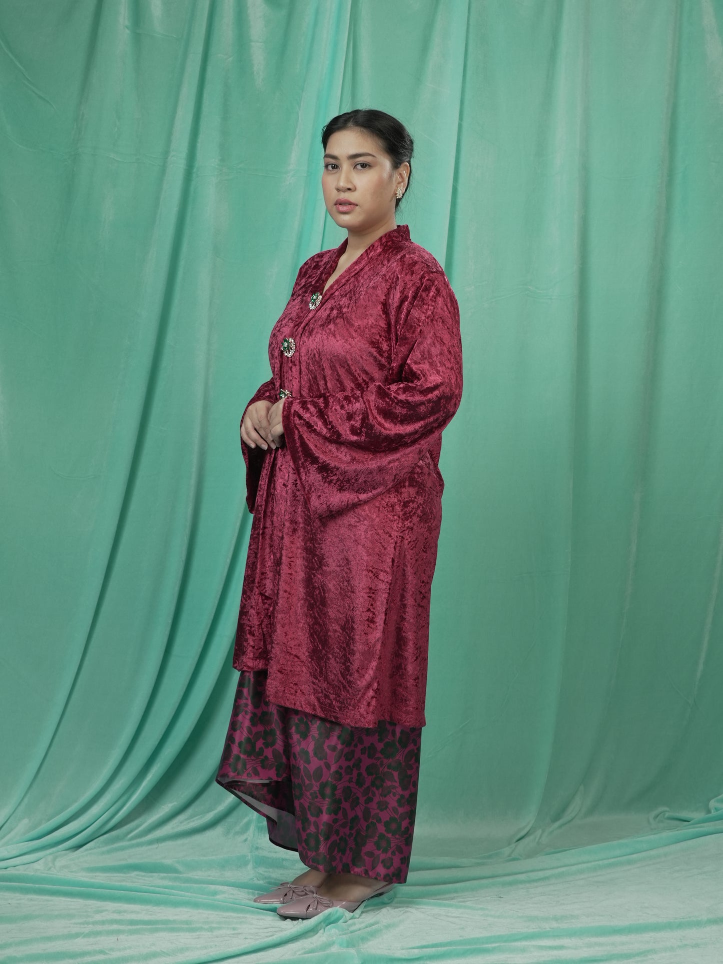 Kebaya Balada Jambu