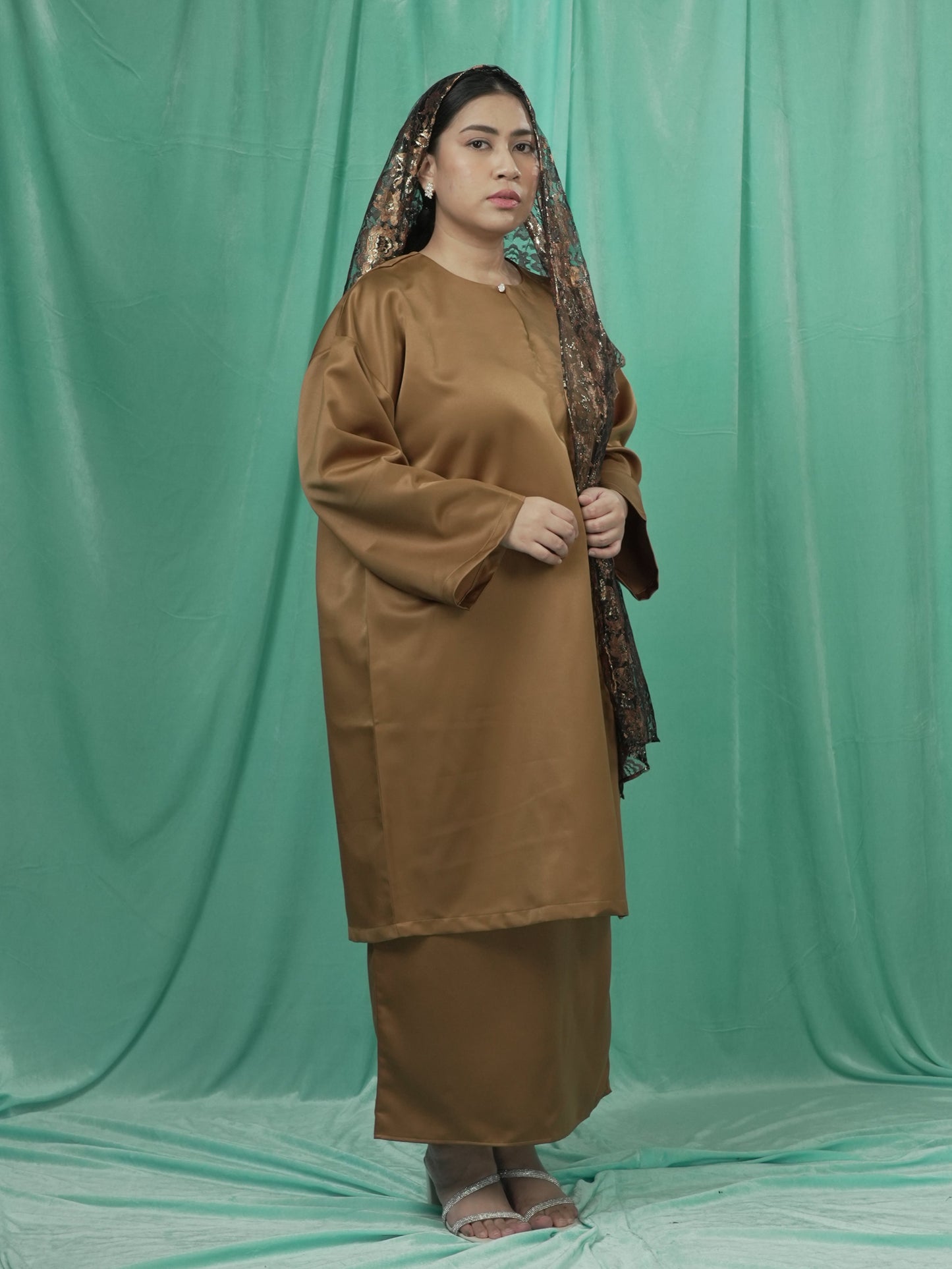 Baju Kurung Besar Set Jubli Emas