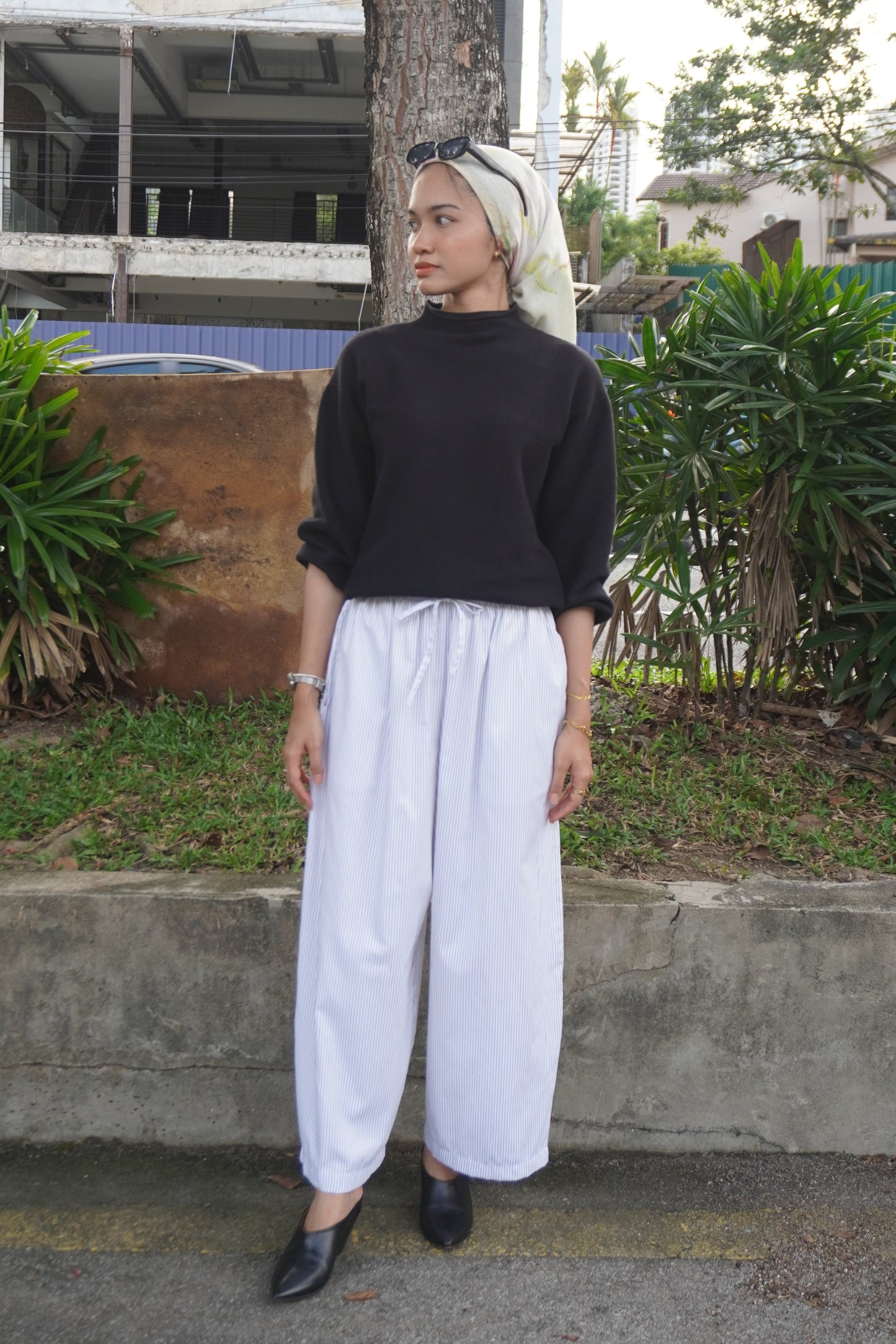 Seluar Lintang Putih