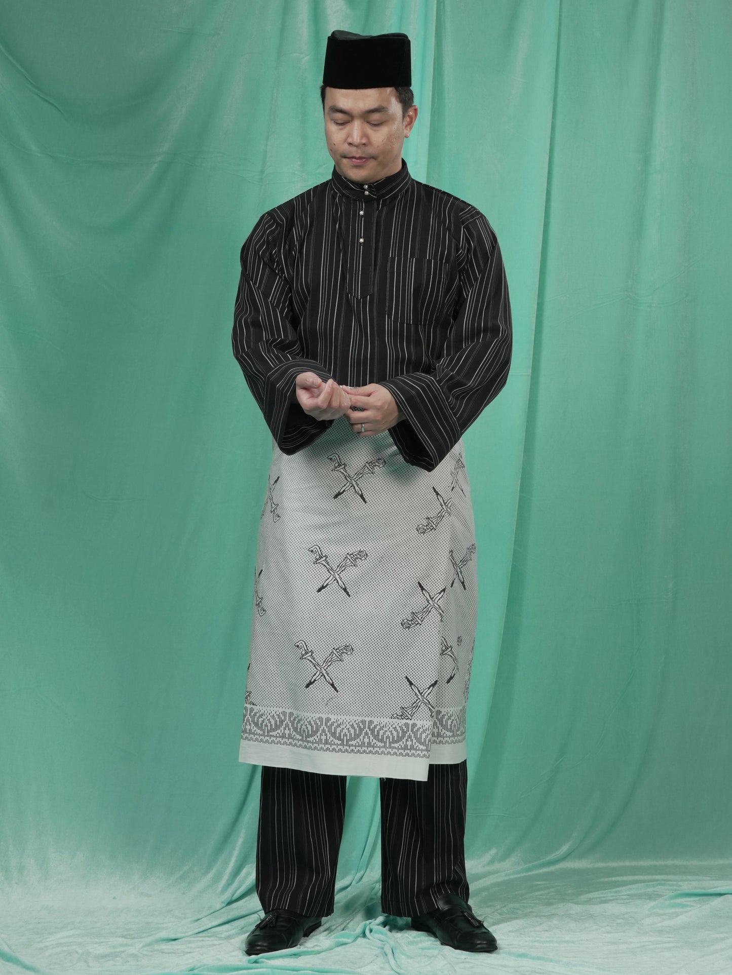 Baju Melayu Belantara Hitam