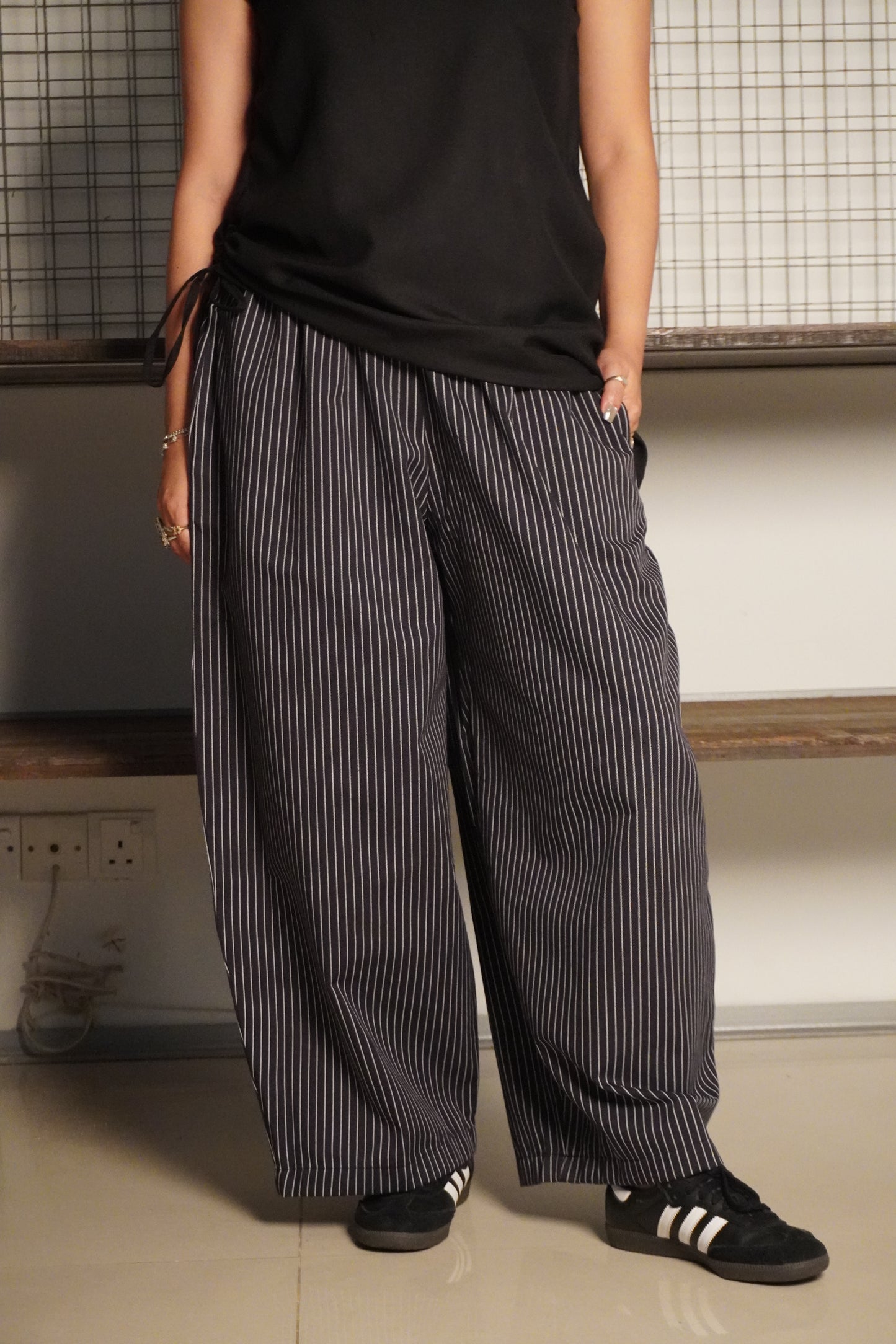 Seluar Lintang Hitam