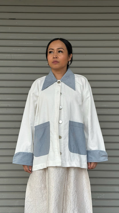 Jaket Grit Kolar Putih Biru