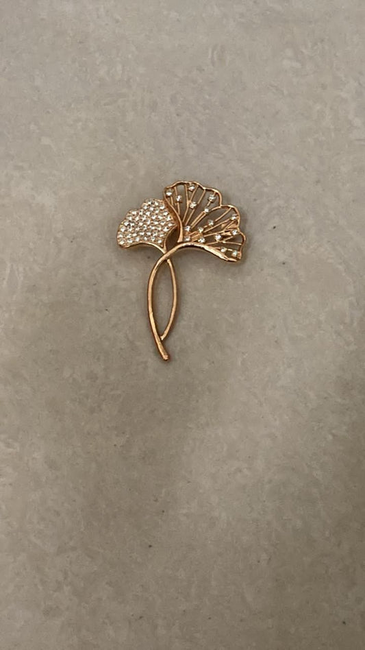 Kerongsang Small Gold Half n Half